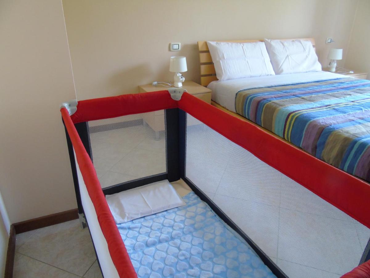 Apartamento Discovery Flat With Pool & Bikes Sirmione Exterior foto